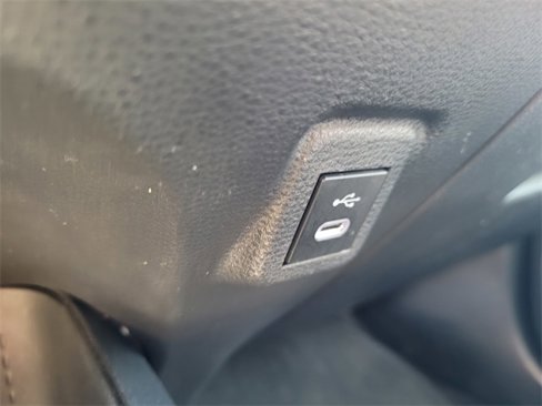 Used 2023 Toyota Corolla LE w/ Carpet Mat Package (TMS) image 20