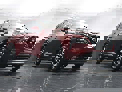 Used 2022 Nissan Rogue SV w/ SV Premium Package image 61