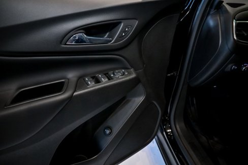 Used 2022 Chevrolet Equinox LT image 17