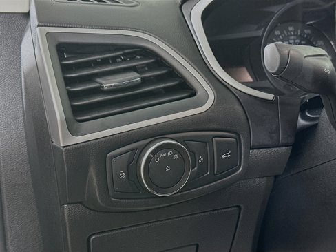 Used 2017 Ford Edge SEL w/ Equipment Group 201A image 10
