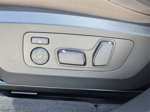 New 2025 BMW X3 xDrive30i w/ Convenience Package image 20