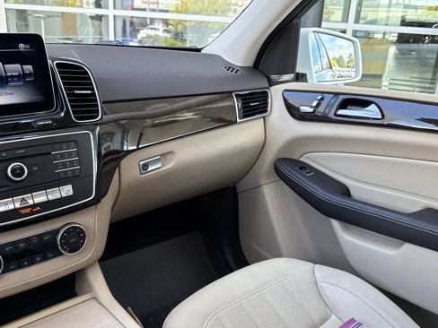 Used 2018 Mercedes-Benz GLE 350 image 27