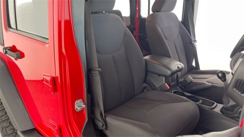 Used 2015 Jeep Wrangler Unlimited Sport image 44