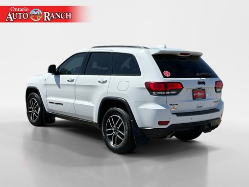 Used 2019 Jeep Grand Cherokee Trailhawk image 3