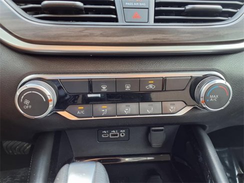 Used 2023 Nissan Altima 2.5 SV image 14