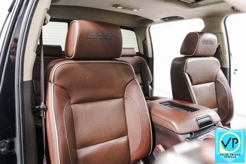 Used 2018 Chevrolet Silverado 1500 High Country image 39