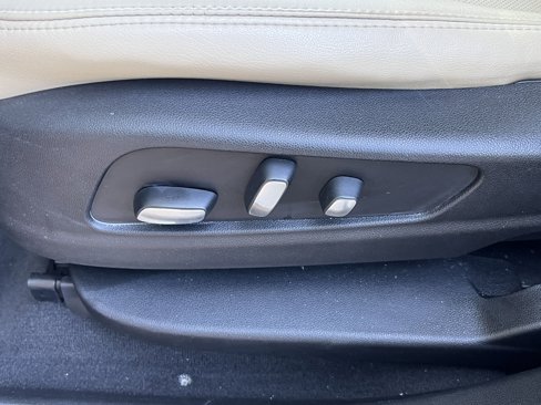 Used 2018 Cadillac XT5 Premium Luxury image 31