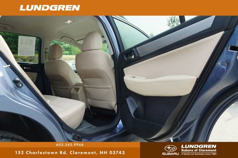 Used 2017 Subaru Outback 2.5i Premium image 17