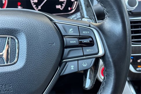 Used 2020 Honda Accord Touring image 28