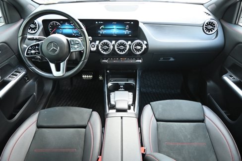 Used 2023 Mercedes-Benz GLA 250 4MATIC image 31
