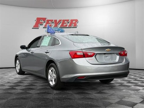 Used 2023 Chevrolet Malibu LT image 3