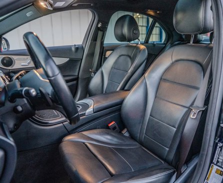 Used 2019 Mercedes-Benz C 300 Sedan w/ Premium Package image 26