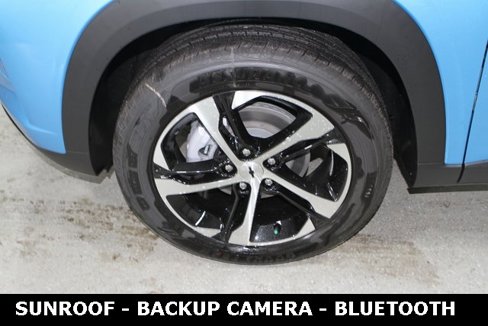 New 2026 Chevrolet Trax RS w/ Sunroof Package image 12