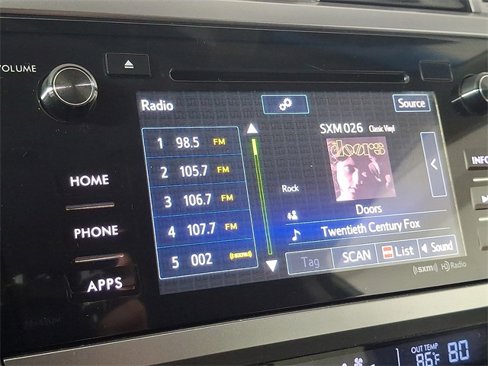 Used 2016 Subaru Outback 2.5i Premium image 3