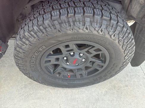 Used 2019 Toyota 4Runner SR5 Premium image 19