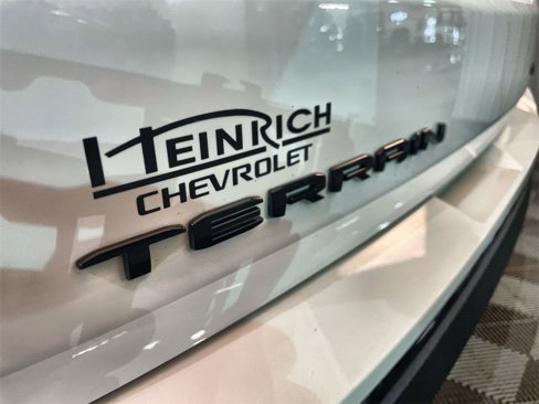 Used 2022 GMC Terrain SLE w/ Driver Convenience Package image 30