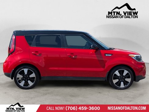 Used 2019 Kia Soul + image 5