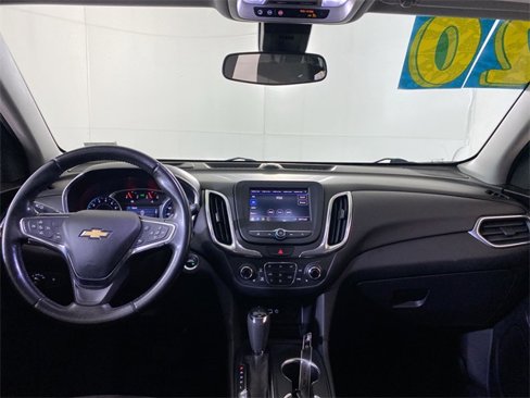 Used 2020 Chevrolet Equinox LT w/ Driver Convenience Package image 10