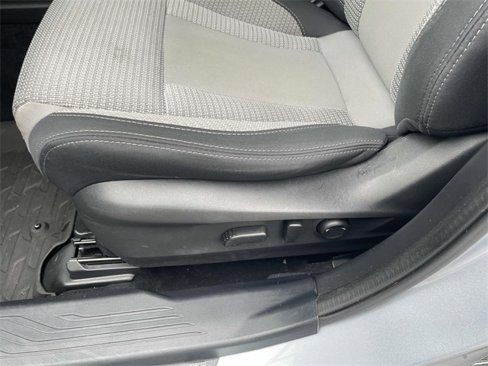 Used 2022 Subaru Outback Premium image 14