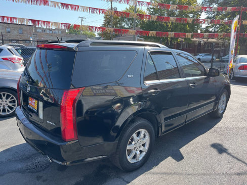 Used 2006 Cadillac SRX w/ Seating Package image 4