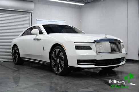 Used 2024 Rolls-Royce Spectre w/ Spectre Launch Package image 15