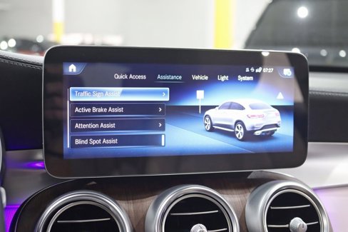 Used 2022 Mercedes-Benz GLC 300 4MATIC Coupe image 27