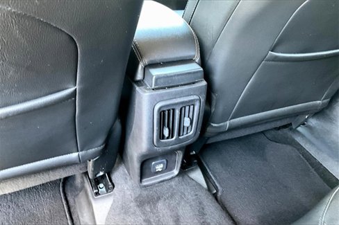 Used 2018 Jeep Compass Latitude image 10