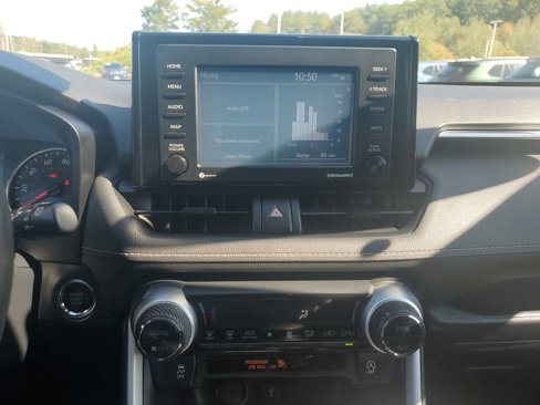 Used 2020 Toyota RAV4 XLE image 18