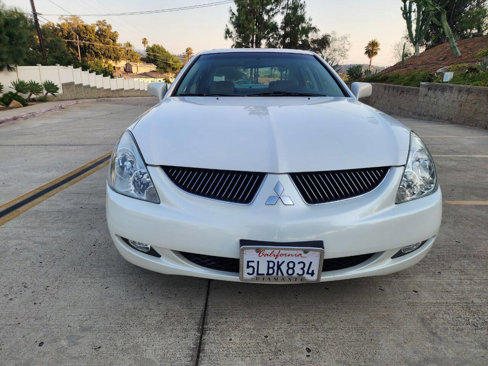 Used 2004 Mitsubishi Diamante LS image 3