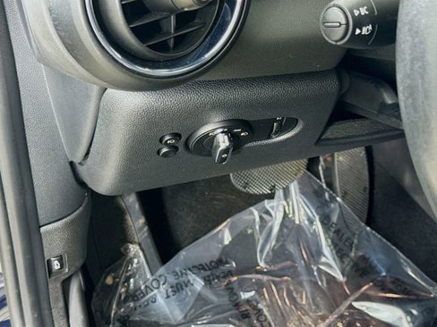 Used 2020 MINI Cooper S image 10