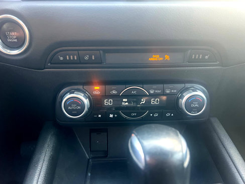 Used 2018 MAZDA CX-5 Touring image 18