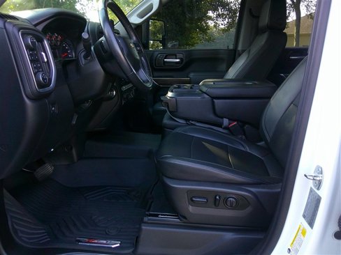 Used 2020 Chevrolet Silverado 2500 LT w/ All Star Edition image 10