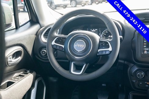 Used 2020 Jeep Renegade Latitude image 31