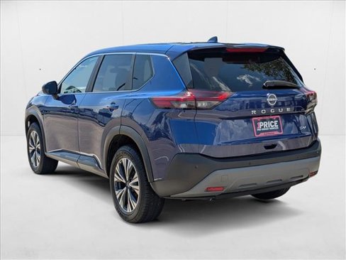 Used 2023 Nissan Rogue SV image 8