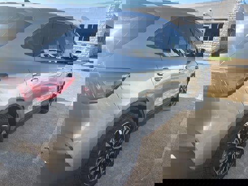Certified 2021 Ford Escape SE w/ SE Sport Appearance Package image 4