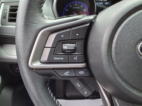 Used 2019 Subaru Outback 2.5i Premium image 12