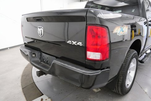 Used 2017 RAM 1500 Express image 9
