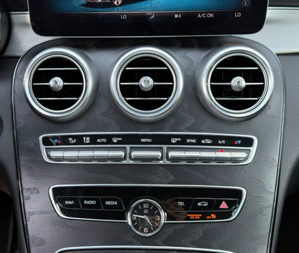 Used 2019 Mercedes-Benz C 300 Sedan image 22