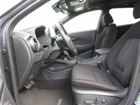 Used 2022 Hyundai Kona N Line w/ Tech Package image 10