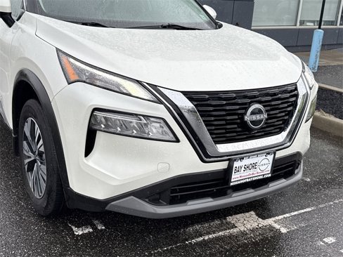 Certified 2022 Nissan Rogue SV w/ SV Premium Package image 9