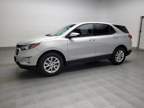 Used 2020 Chevrolet Equinox LT image 2