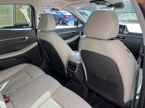 Used 2023 Hyundai Sonata Limited w/ Cargo Package image 26