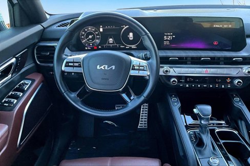 Used 2024 Kia Telluride SX image 5