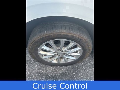 Used 2021 Buick Enclave Essence w/ Sound and Sites Package image 19