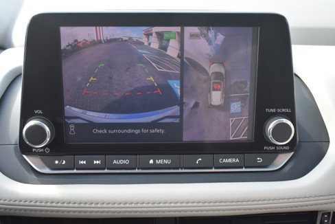 Used 2021 Nissan Rogue SV w/ Premium Package image 26