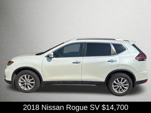 Used 2018 Nissan Rogue SV image 8