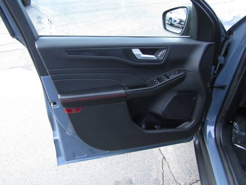 Used 2024 Ford Escape ST-Line w/ Tech Pack #1 image 11