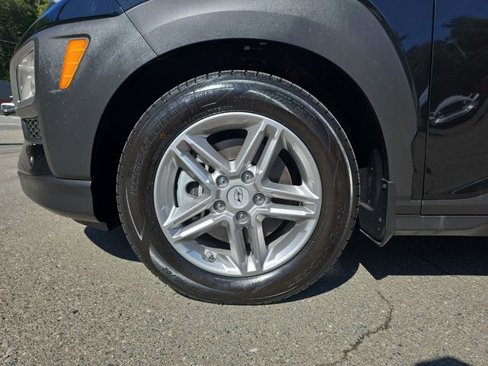 Used 2020 Hyundai Kona SE image 32