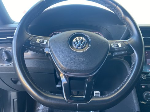 Used 2021 Volkswagen Passat 2.0T R-Line image 17