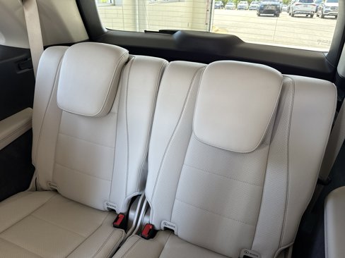 Used 2020 Mercedes-Benz GLS 450 4MATIC image 34